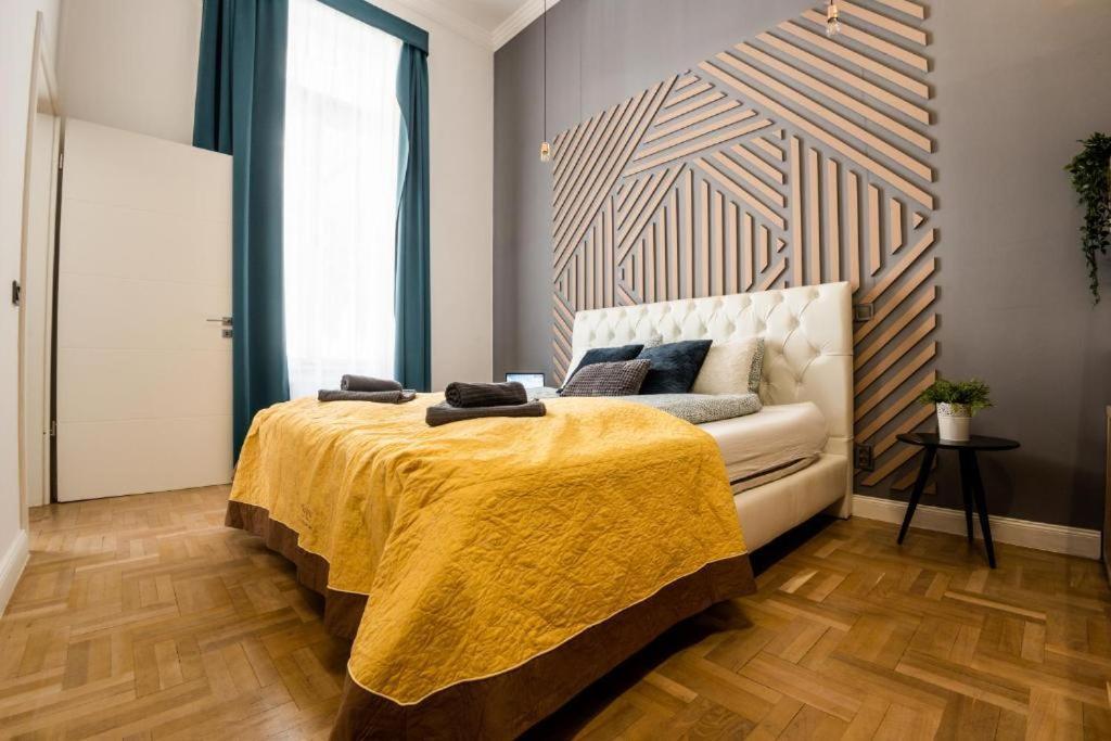 Deluxe Quentin Home Next To The Fashion Street Budapest Eksteriør bilde